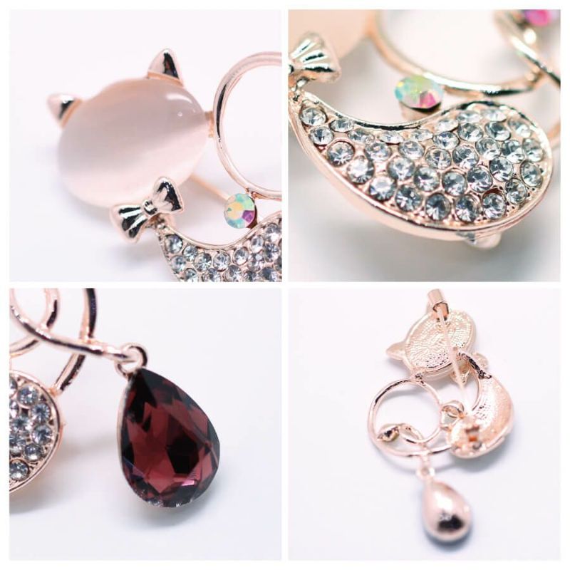 猫ブローチ　ねこブローチ　キャットブローチ　Catbroach